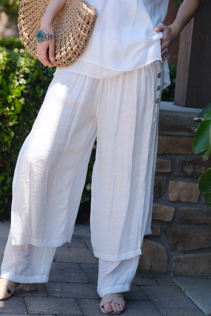 Lightweight Wide Leg Pants