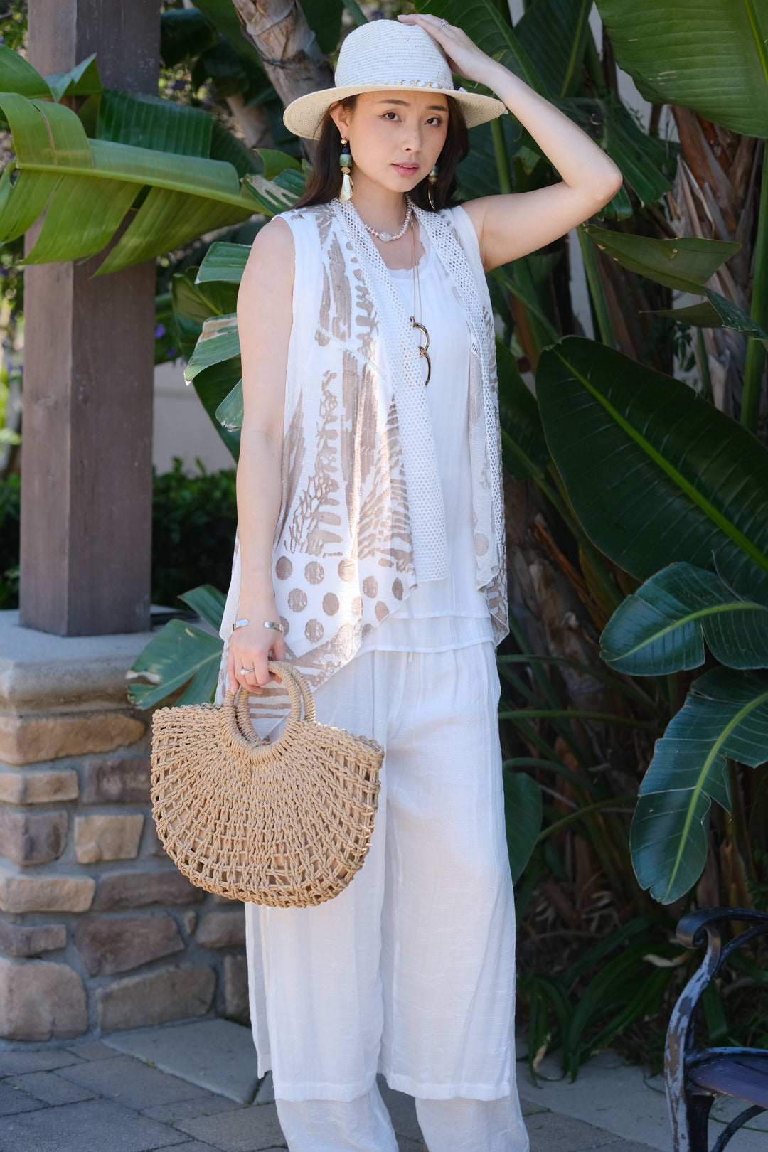 Sand Patterned Sleeveless Vest