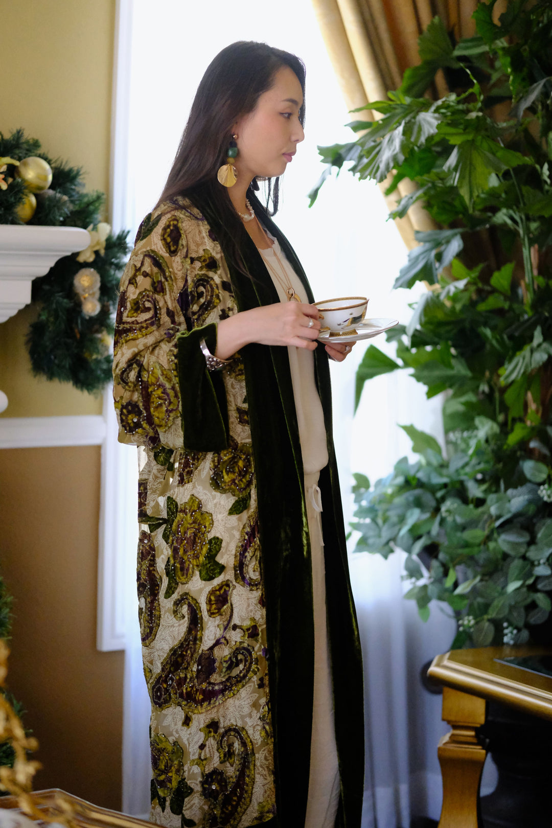 Verdant Royalty Velvet Kimono